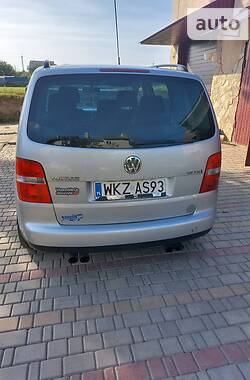 Универсал Volkswagen Touran 2004 в Ивано-Франковске