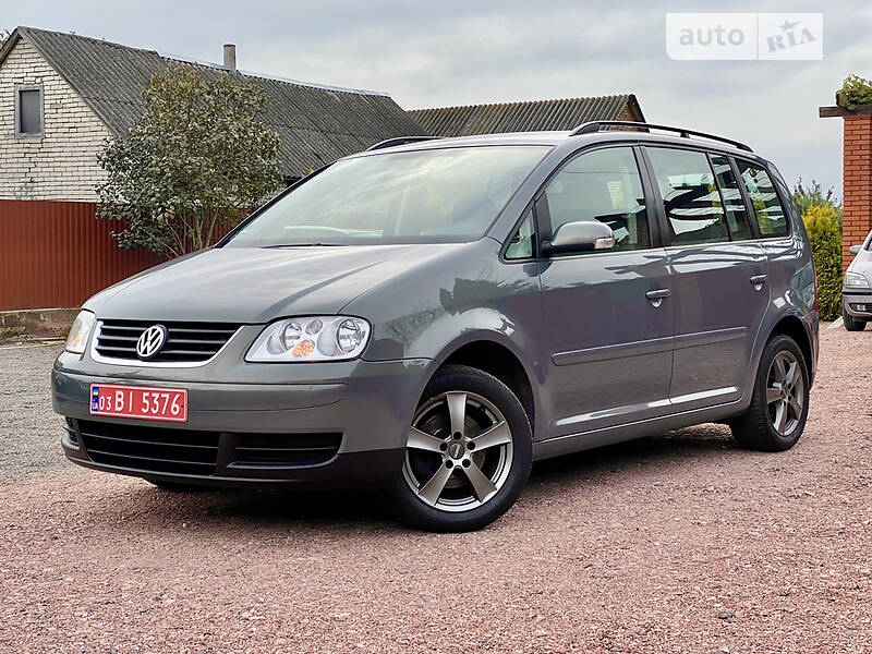 Volkswagen Touran TRENDLINE DEZENT