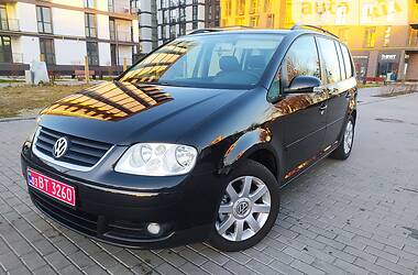 Минивэн Volkswagen Touran 2004 в Львове