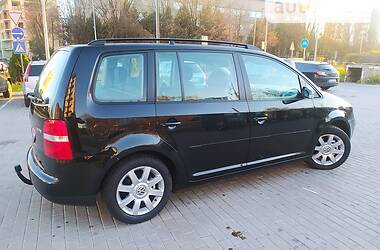 Минивэн Volkswagen Touran 2004 в Львове