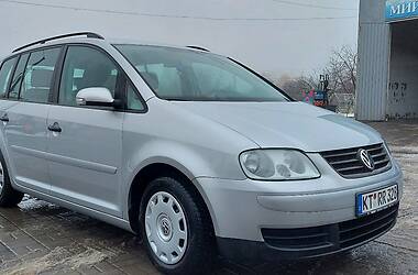 Универсал Volkswagen Touran 2006 в Староконстантинове