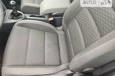 Минивэн Volkswagen Touran 2009 в 