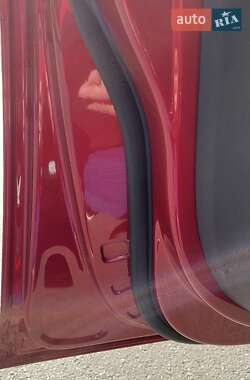 Минивэн Volkswagen Touran 2003 в 