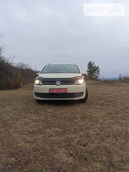 Минивэн Volkswagen Touran 2011 в Тернополе