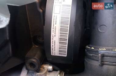 Минивэн Volkswagen Touran 2009 в 