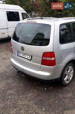 Минивэн Volkswagen Touran 2004 в Львове