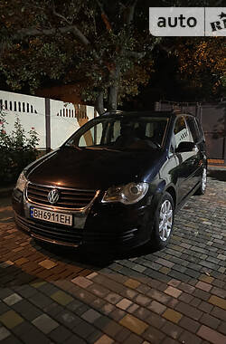 Мінівен Volkswagen Touran 2009 в Одесі