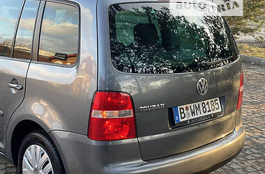 Универсал Volkswagen Touran 2003 в Самборе