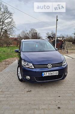 Хэтчбек Volkswagen Touran 2012 в Косове