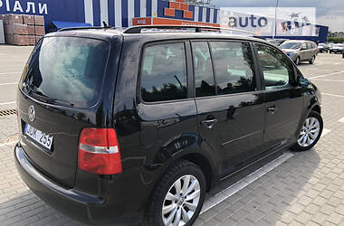 Минивэн Volkswagen Touran 2004 в Ковеле