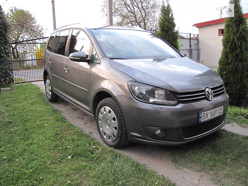 Универсал Volkswagen Touran 2012 в Хмельницком