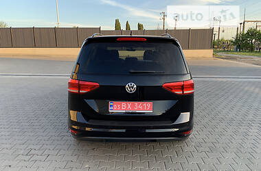 Универсал Volkswagen Touran 2017 в Рожище