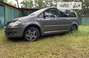 Мінівен Volkswagen Touran 2007 в Житомирі