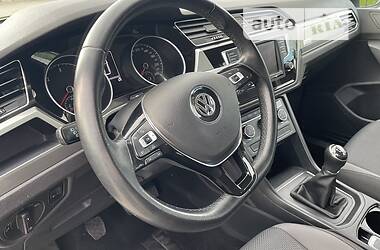 Минивэн Volkswagen Touran 2016 в Львове