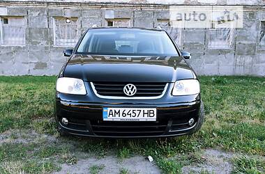 Минивэн Volkswagen Touran 2005 в Бердичеве