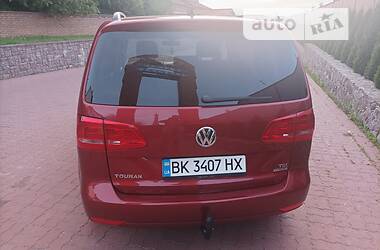 Минивэн Volkswagen Touran 2013 в Виннице