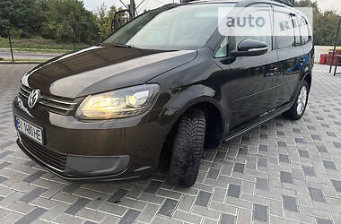 Минивэн Volkswagen Touran 2012 в Полтаве