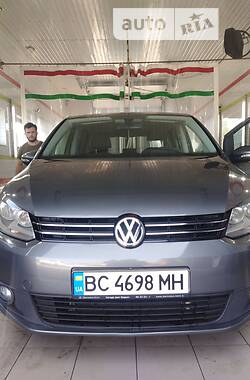 Микровэн Volkswagen Touran 2013 в Львове