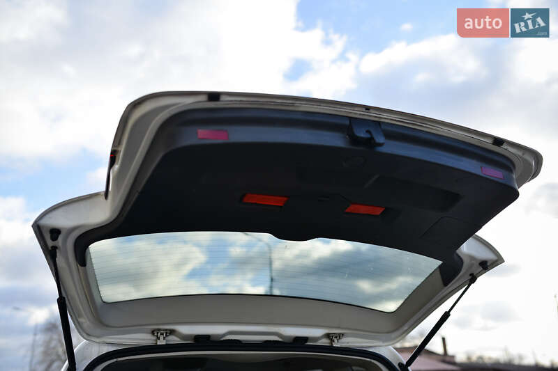 Мікровен Volkswagen Touran 2013 в Ковелі фото 25 Мікровен Volkswagen Touran 2013 в Ковелі