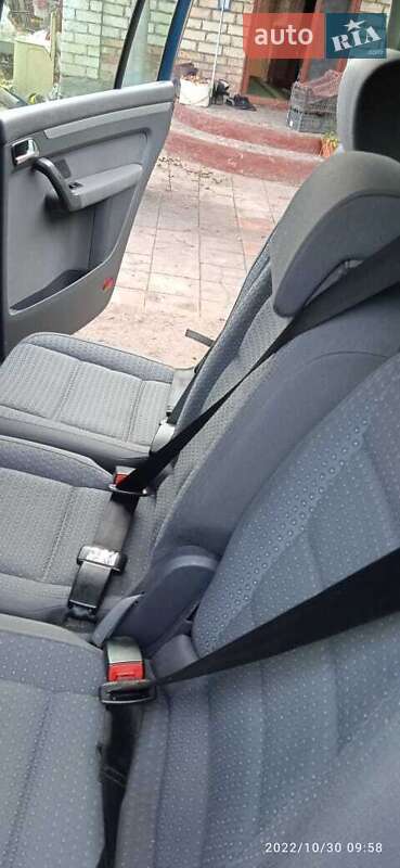 Мінівен Volkswagen Touran 2005 в Долинській