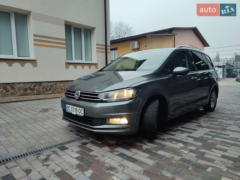 Мікровен Volkswagen Touran 2015 в Львові