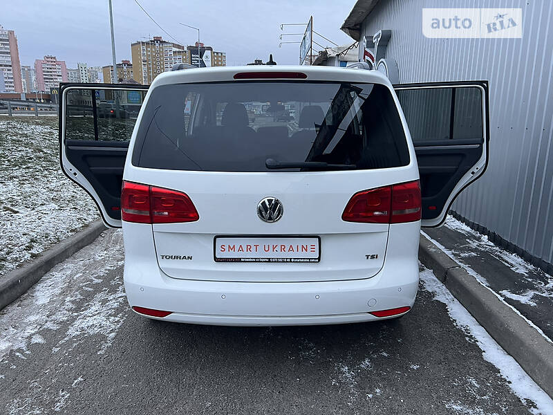 Минивэн Volkswagen Touran 2011 в Киеве