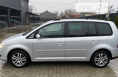 Універсал Volkswagen Touran 2007 в Коростені