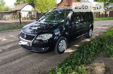 Минивэн Volkswagen Touran 2007 в Житомире