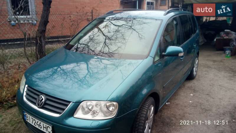 Минивэн Volkswagen Touran 2003 в Полтаве