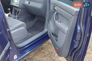 Минивэн Volkswagen Touran 2003 в 