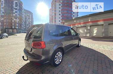 Мікровен Volkswagen Touran 2013 в Івано-Франківську