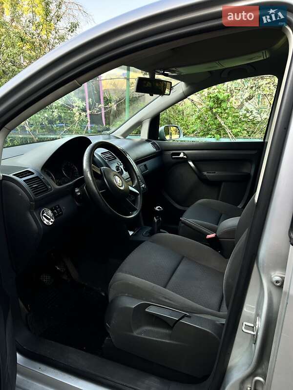 Volkswagen Touran 2005