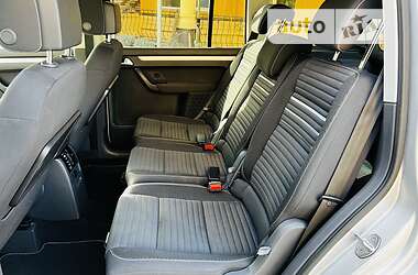 Микровэн Volkswagen Touran 2014 в Софиевской Борщаговке