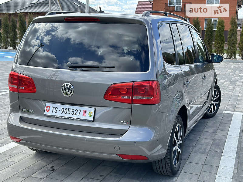 Мікровен Volkswagen Touran 2011 в Луцьку