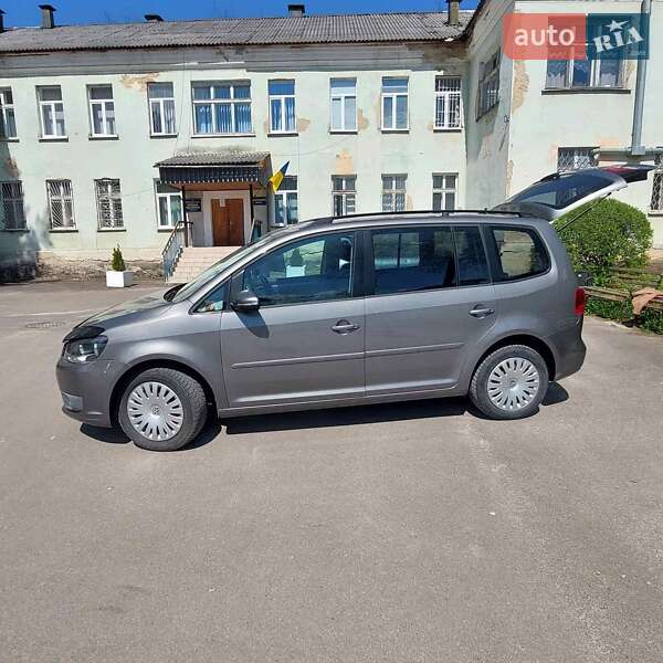 Микровэн Volkswagen Touran 2011 в Дрогобыче