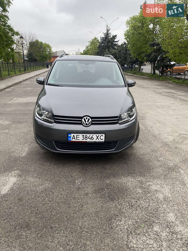 Мікровен Volkswagen Touran 2012 в Дніпрі