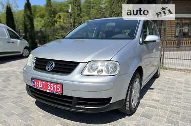 Минивэн Volkswagen Touran 2005 в 