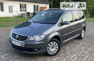 Минивэн Volkswagen Touran 2008 в Коломые