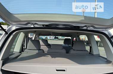 Минивэн Volkswagen Touran 2007 в 
