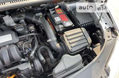 Минивэн Volkswagen Touran 2007 в 