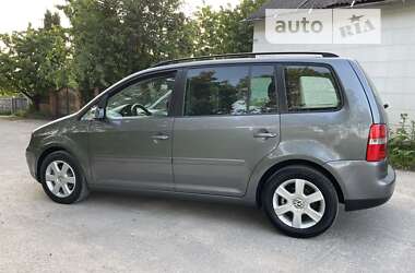 Минивэн Volkswagen Touran 2004 в Хмельницком