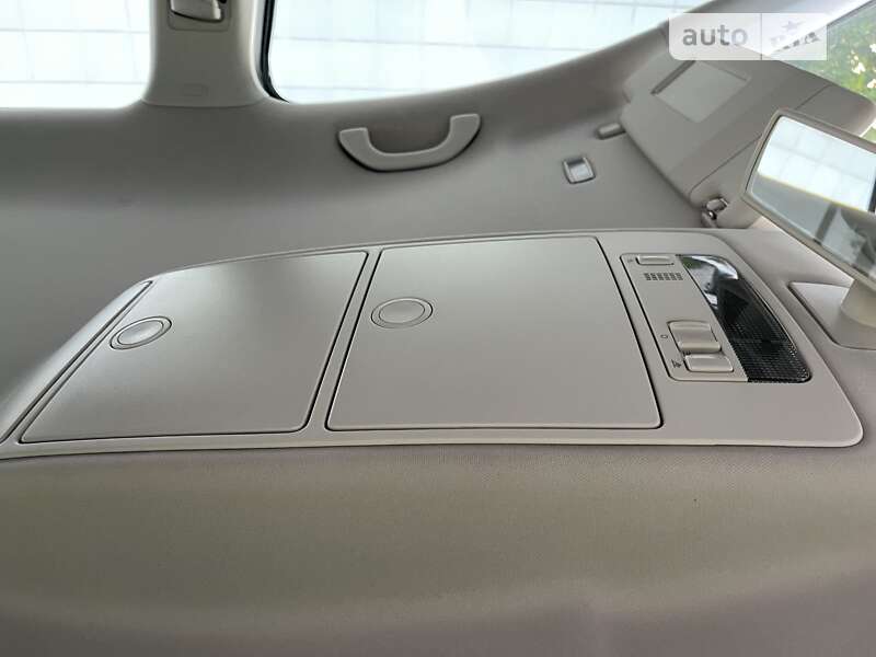 Минивэн Volkswagen Touran 2004 в Хмельницком