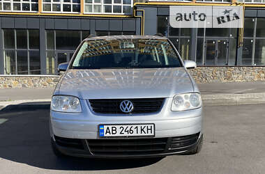 Минивэн Volkswagen Touran 2003 в 