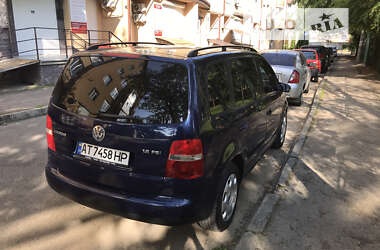 Минивэн Volkswagen Touran 2003 в 