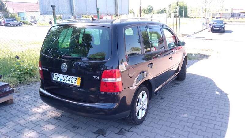 Минивэн Volkswagen Touran 2006 в Хмельницком