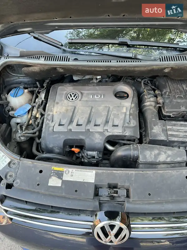 Volkswagen Touran 2013