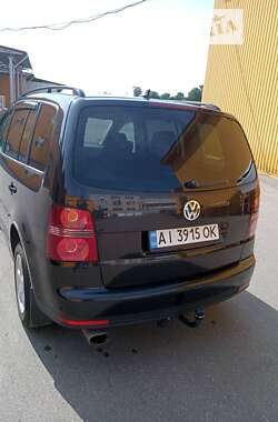 Минивэн Volkswagen Touran 2007 в Нежине