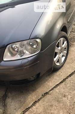 Мінівен Volkswagen Touran 2004 в Самборі