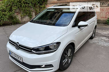Микровэн Volkswagen Touran 2016 в Кривом Роге