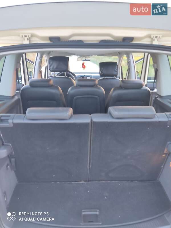 Мікровен Volkswagen Touran 2015 в Збаражі